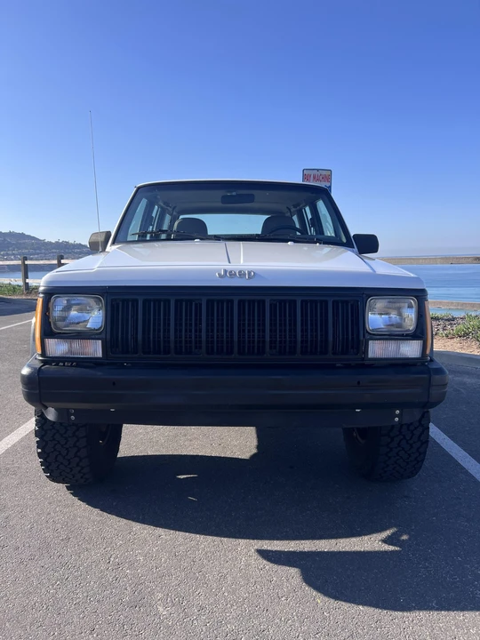 1995 Jeep XJ Cherokee - Image 10 of 31