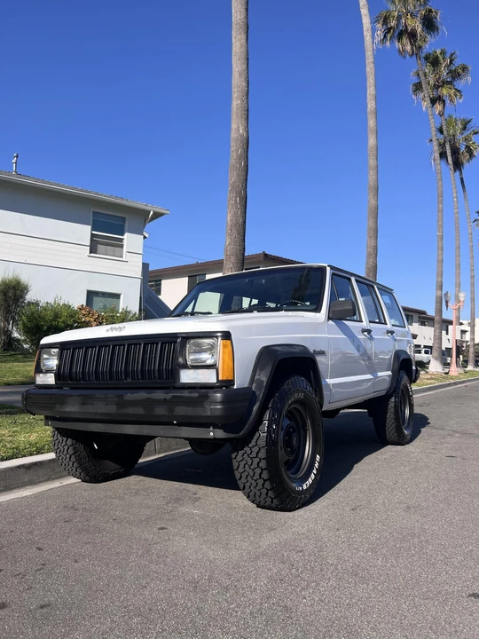 1995 Jeep XJ Cherokee - Image 8 of 31
