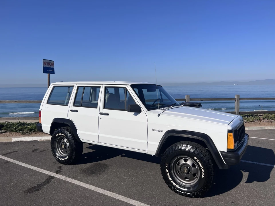 1995 Jeep XJ Cherokee - Image 17 of 31