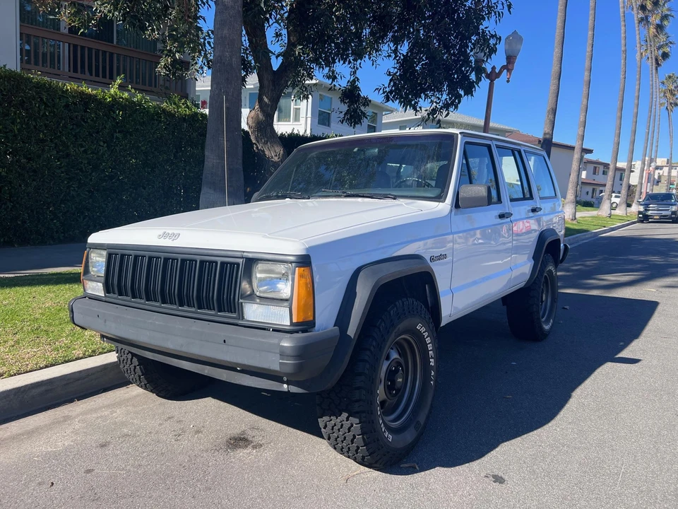 1995 Jeep XJ Cherokee - Image 5 of 31