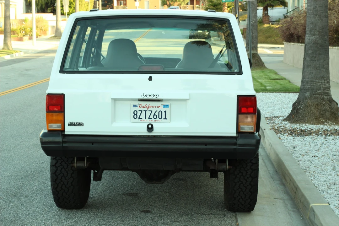 1995 Jeep XJ Cherokee - Image 23 of 31