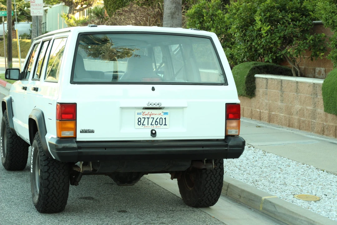 1995 Jeep XJ Cherokee - Image 21 of 31