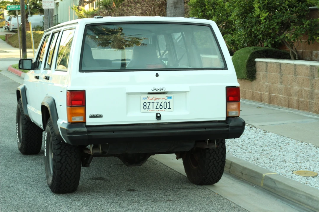 1995 Jeep XJ Cherokee - Image 22 of 31