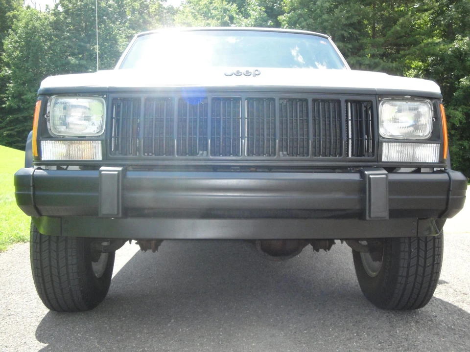 1995 Jeep XJ Cherokee - Image 5 of 31
