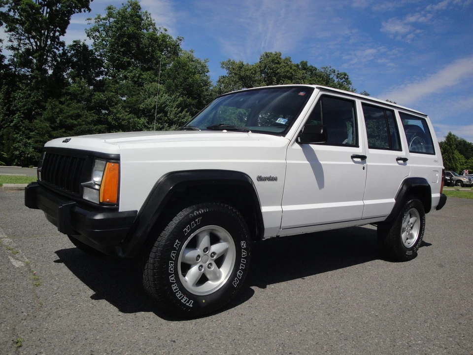 1995 Jeep XJ Cherokee - Image 25 of 31
