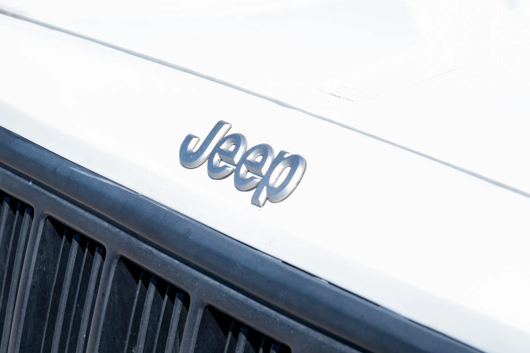 1995 Jeep XJ Cherokee - Image 20 of 31
