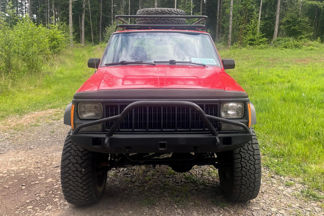 1995 Jeep XJ Cherokee - Image 2 of 31