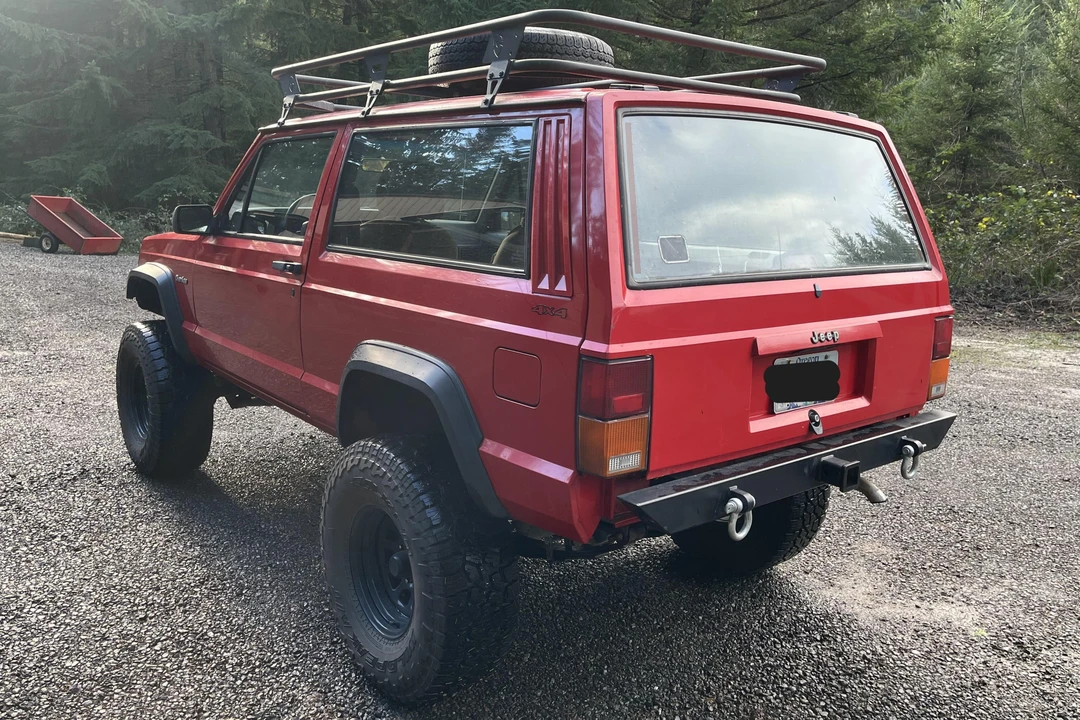 1995 Jeep XJ Cherokee - Image 4 of 31