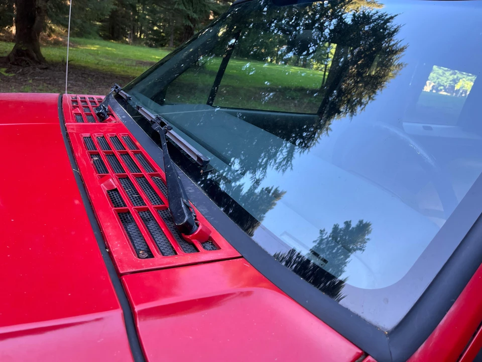 1995 Jeep XJ Cherokee - Image 28 of 31