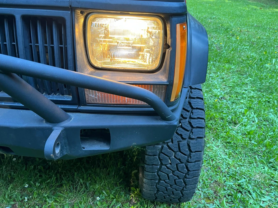 1995 Jeep XJ Cherokee - Image 20 of 31