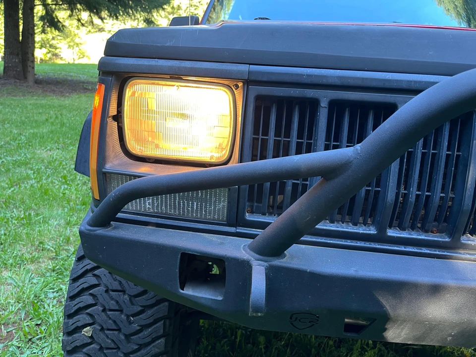 1995 Jeep XJ Cherokee - Image 18 of 31