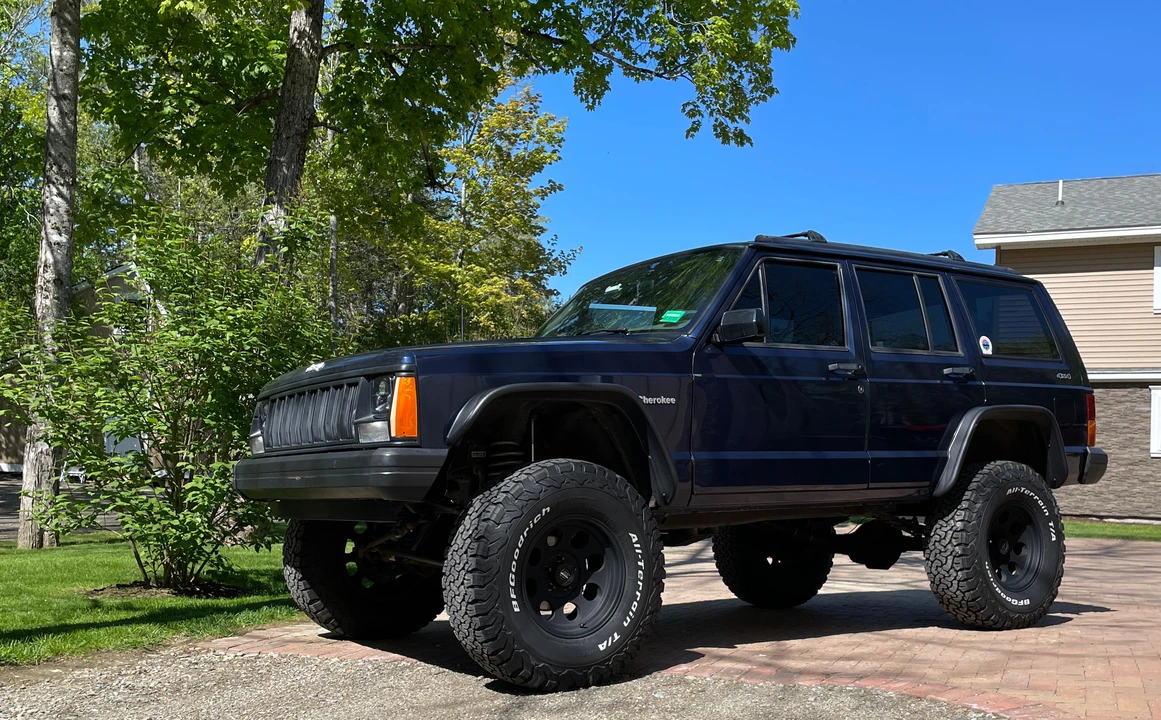 1995 Jeep XJ Cherokee - Image 9 of 31