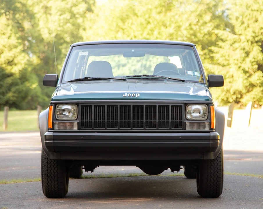 1995 Jeep XJ Cherokee - Image 13 of 19