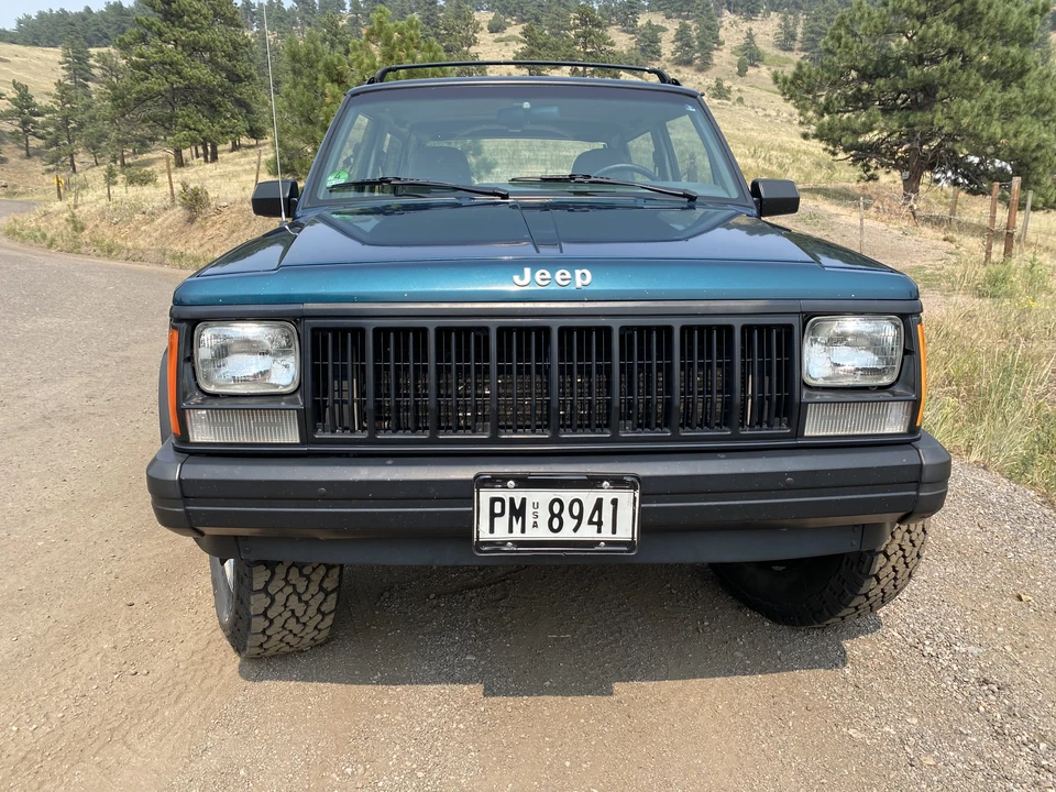 1995 Jeep XJ Cherokee - Image 9 of 31