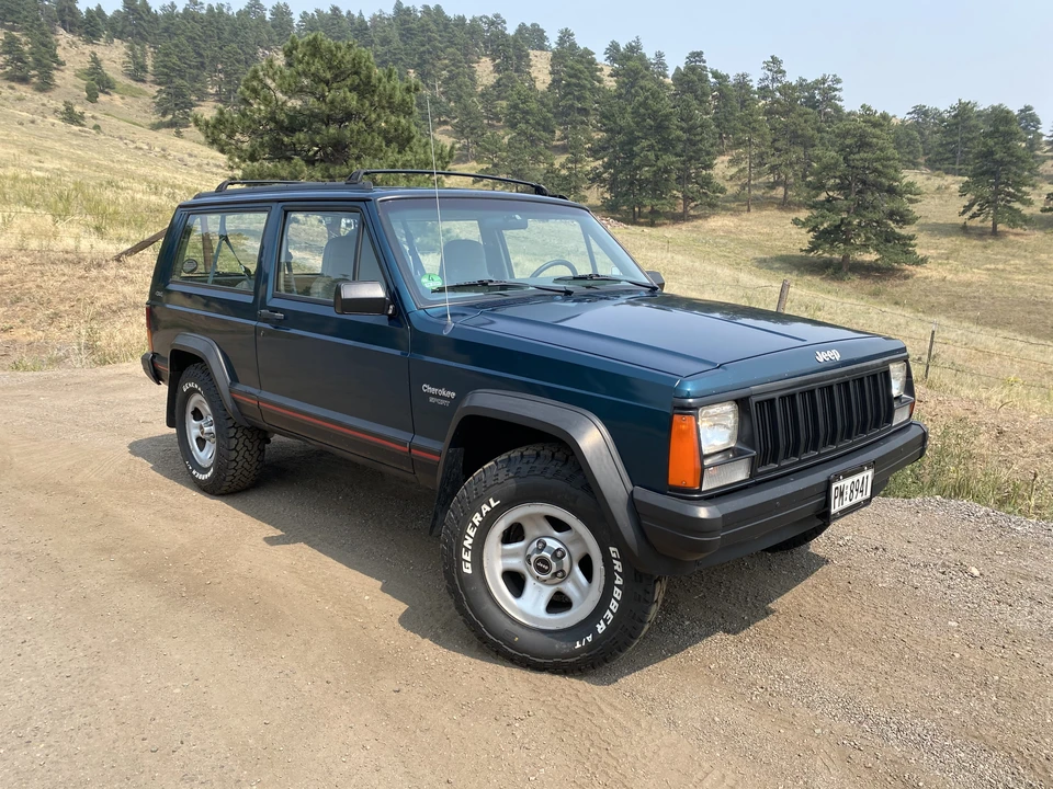 1995 Jeep XJ Cherokee - Image 6 of 31