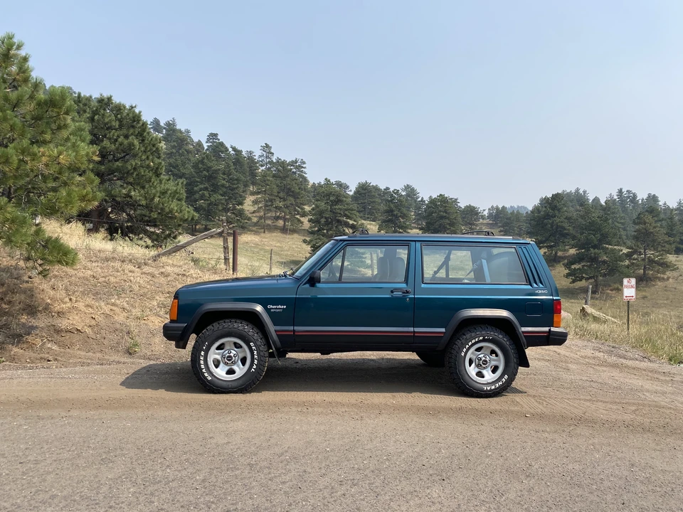 1995 Jeep XJ Cherokee - Image 11 of 31