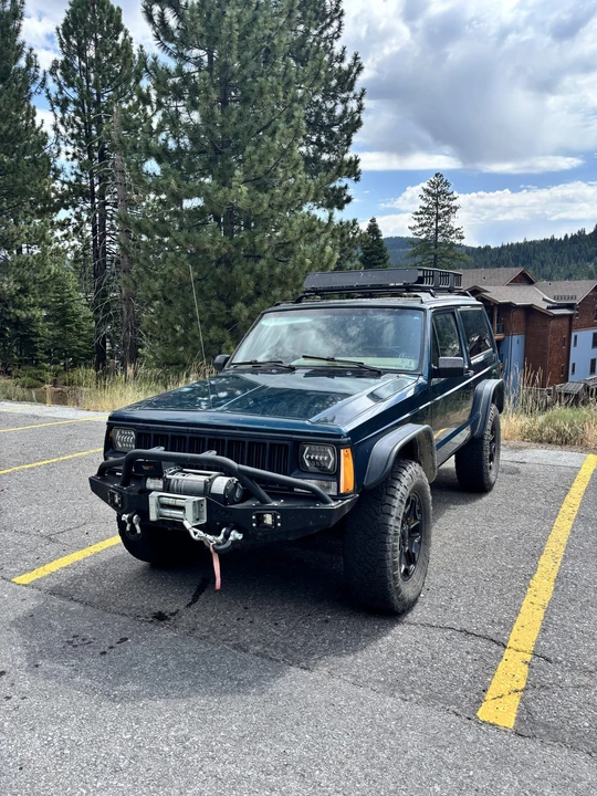 1995 Jeep XJ Cherokee - Image 2 of 31