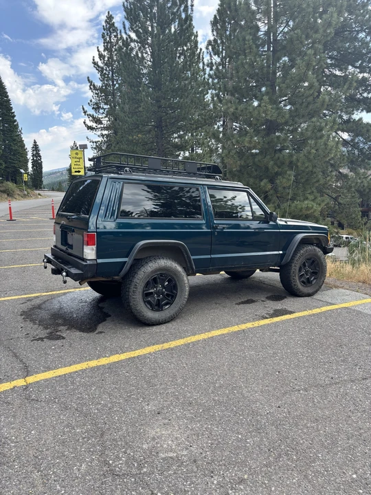1995 Jeep XJ Cherokee - Image 10 of 31
