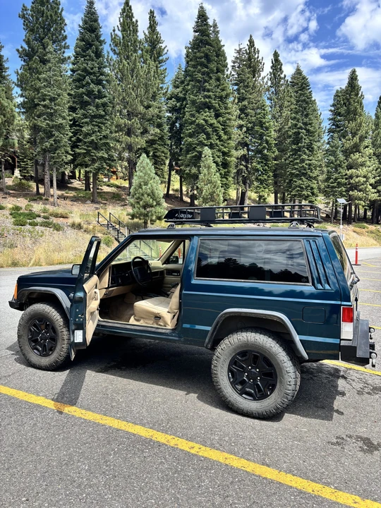 1995 Jeep XJ Cherokee - Image 5 of 31