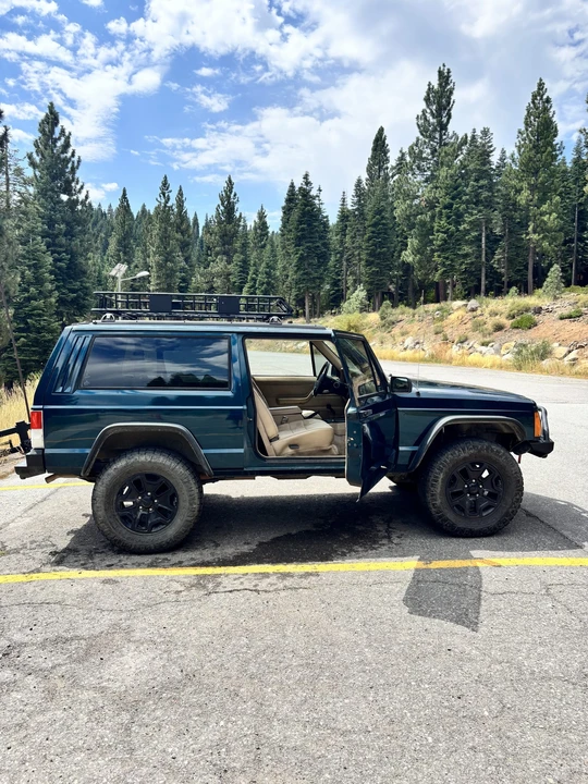 1995 Jeep XJ Cherokee - Image 11 of 31