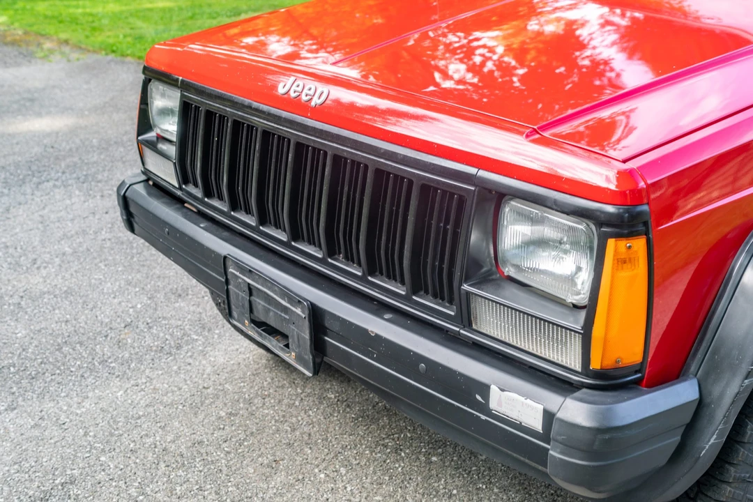 1995 Jeep XJ Cherokee - Image 17 of 31