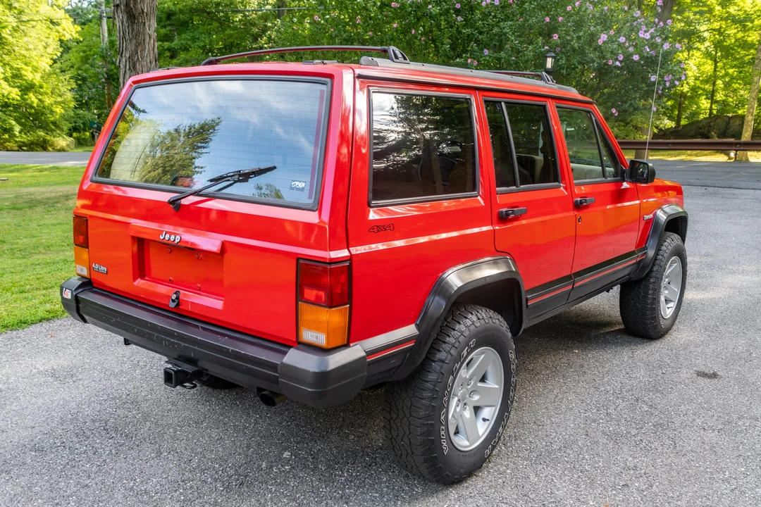 1995 Jeep XJ Cherokee - Image 7 of 31