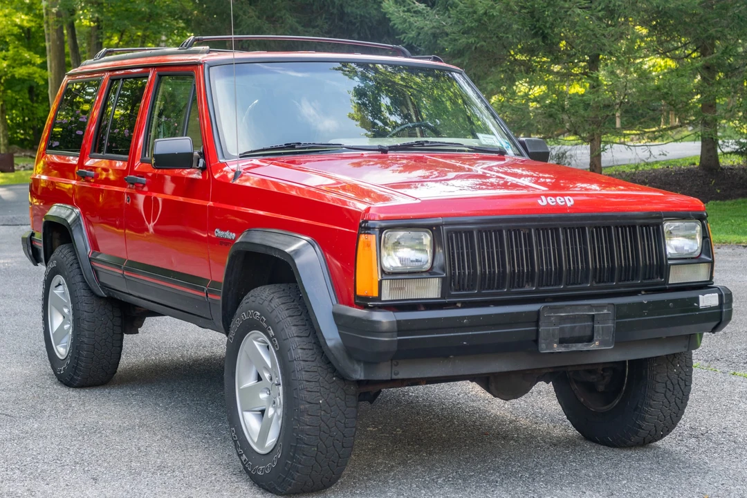 1995 Jeep XJ Cherokee - Image 5 of 31