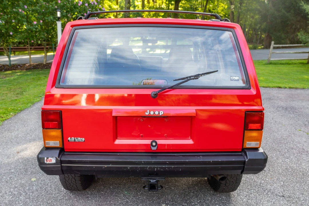 1995 Jeep XJ Cherokee - Image 12 of 31