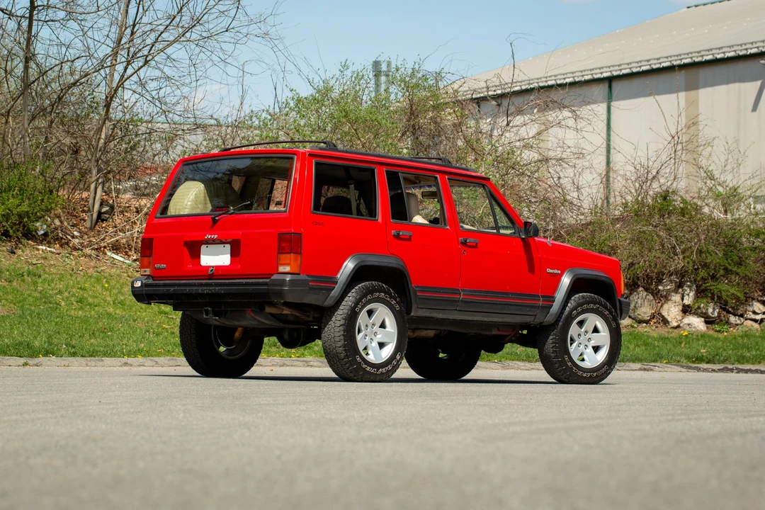 1995 Jeep XJ Cherokee - Image 5 of 31