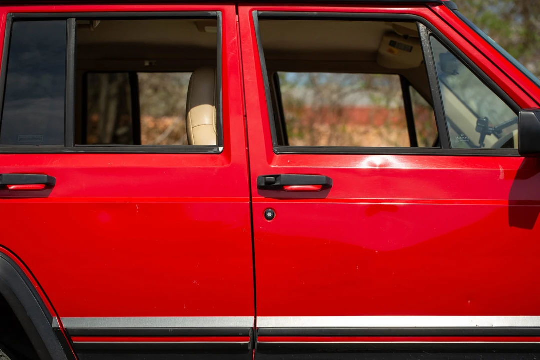 1995 Jeep XJ Cherokee - Image 18 of 31