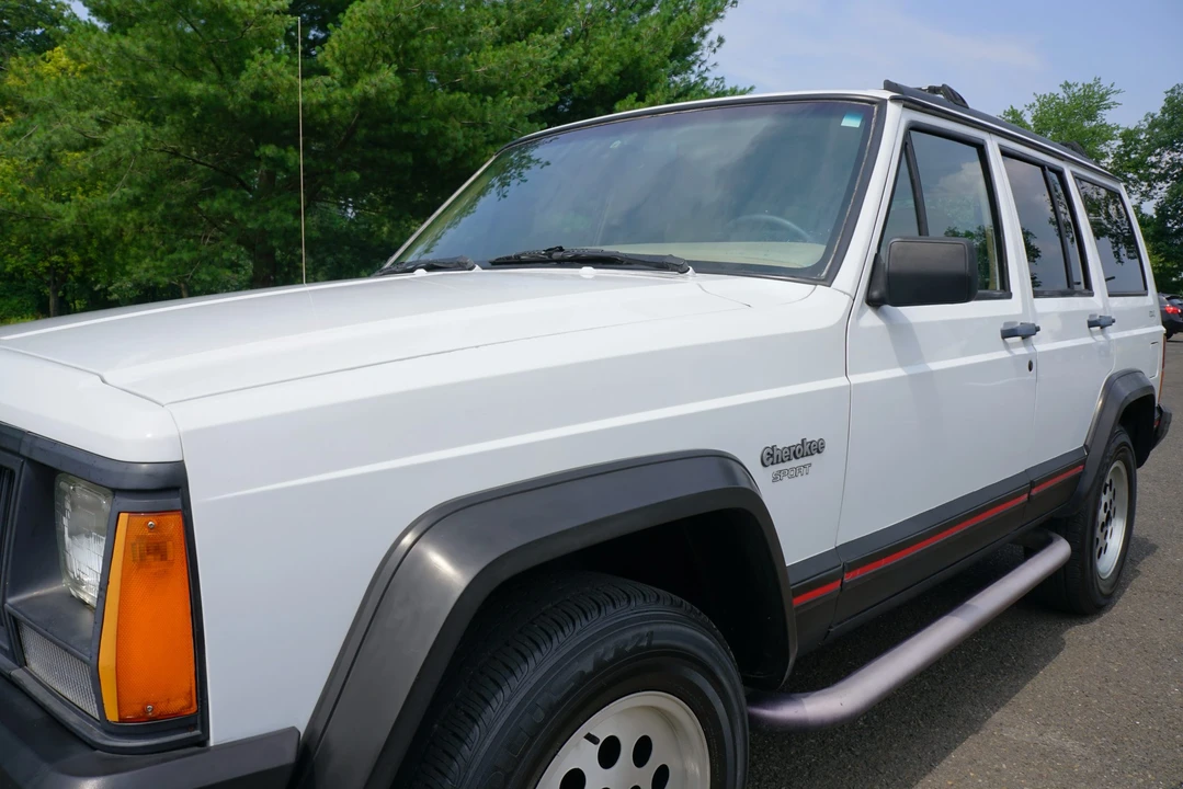 1995 Jeep XJ Cherokee - Image 11 of 31