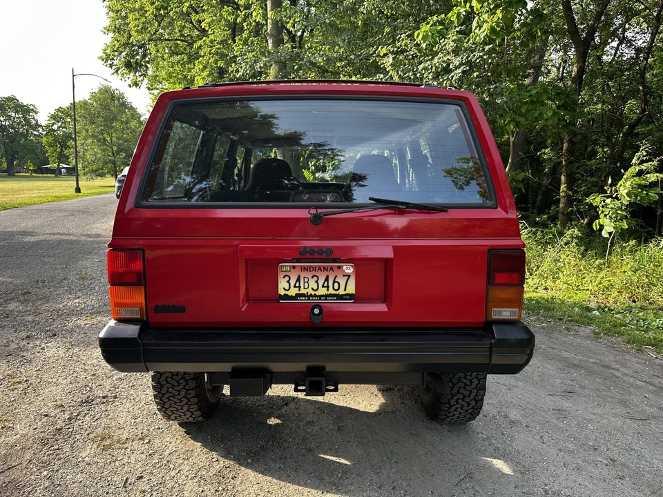 1995 Jeep XJ Cherokee - Image 16 of 31