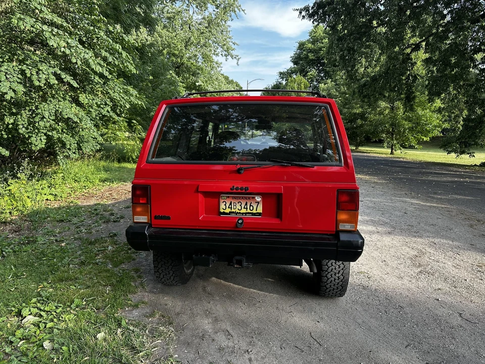 1995 Jeep XJ Cherokee - Image 15 of 31