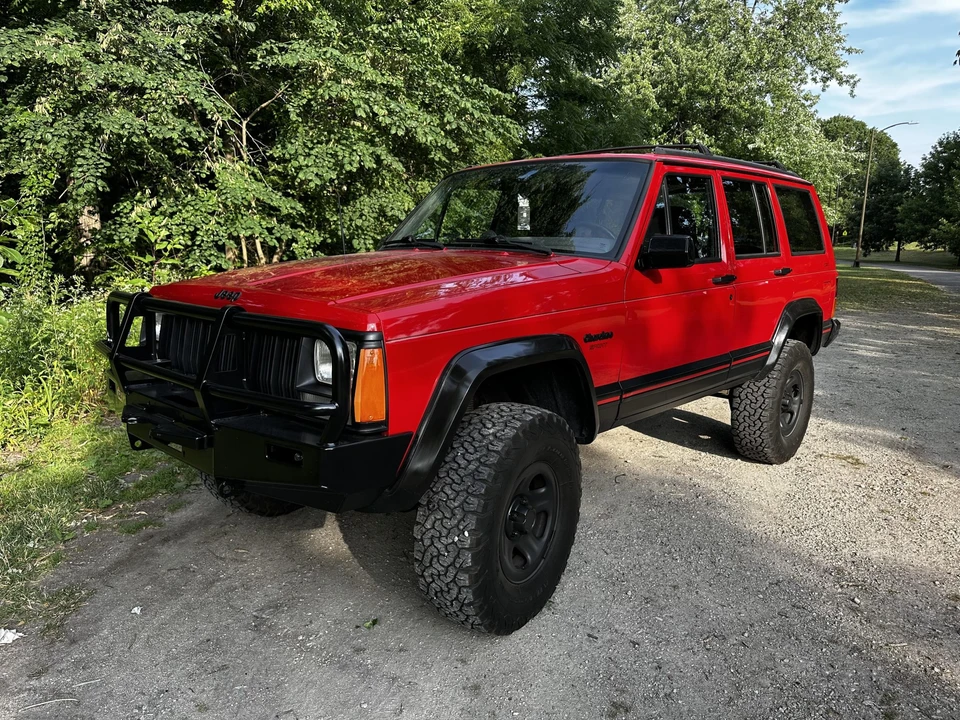 1995 Jeep XJ Cherokee - Image 3 of 31