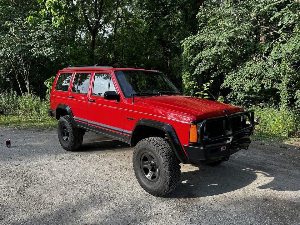 1995 Jeep XJ Cherokee - Image 9 of 31