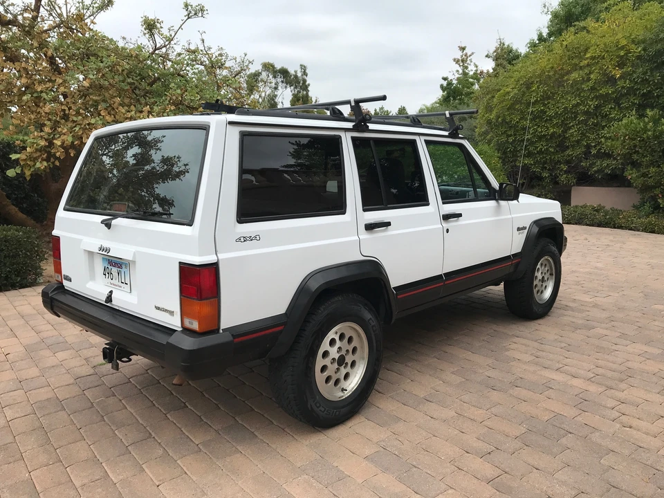1995 Jeep XJ Cherokee - Image 5 of 31