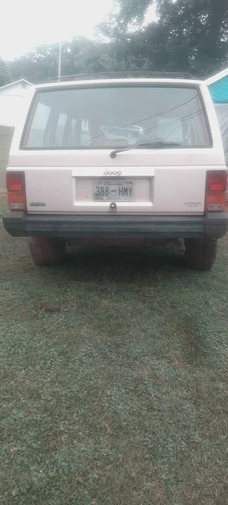 1995 Jeep XJ Cherokee - Image 3 of 3