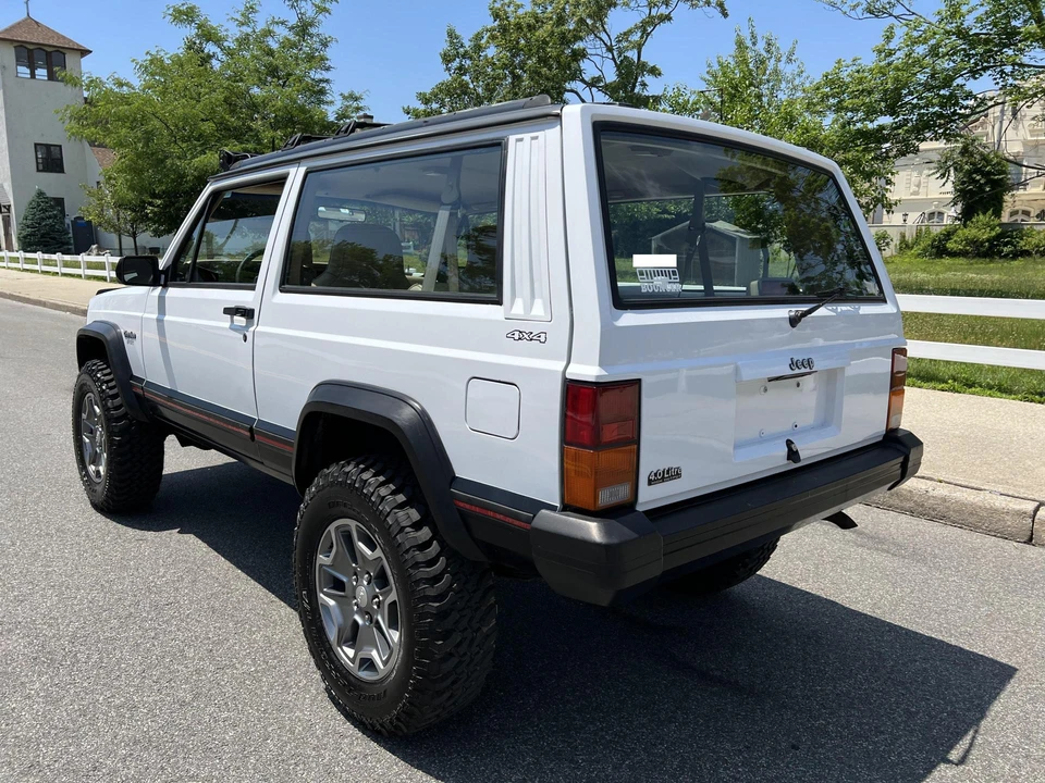 1995 Jeep XJ Cherokee - Image 12 of 31
