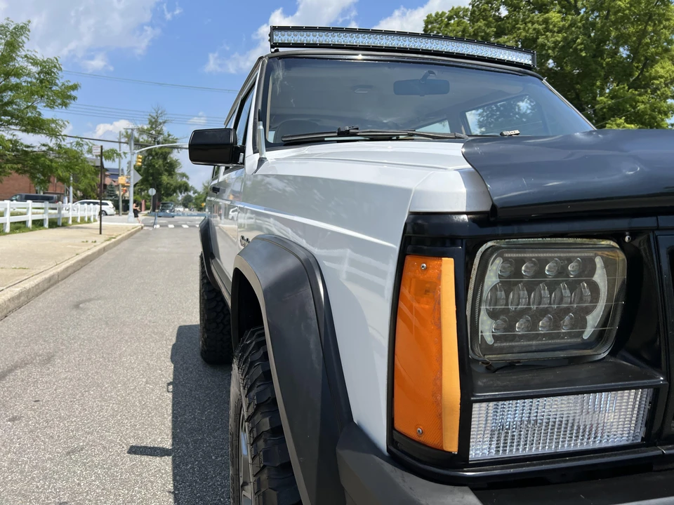 1995 Jeep XJ Cherokee - Image 25 of 31