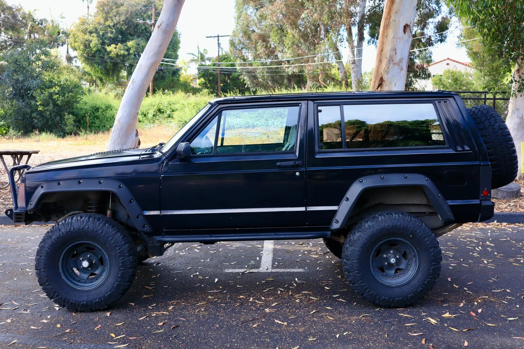 1995 Jeep XJ Cherokee - Image 3 of 8