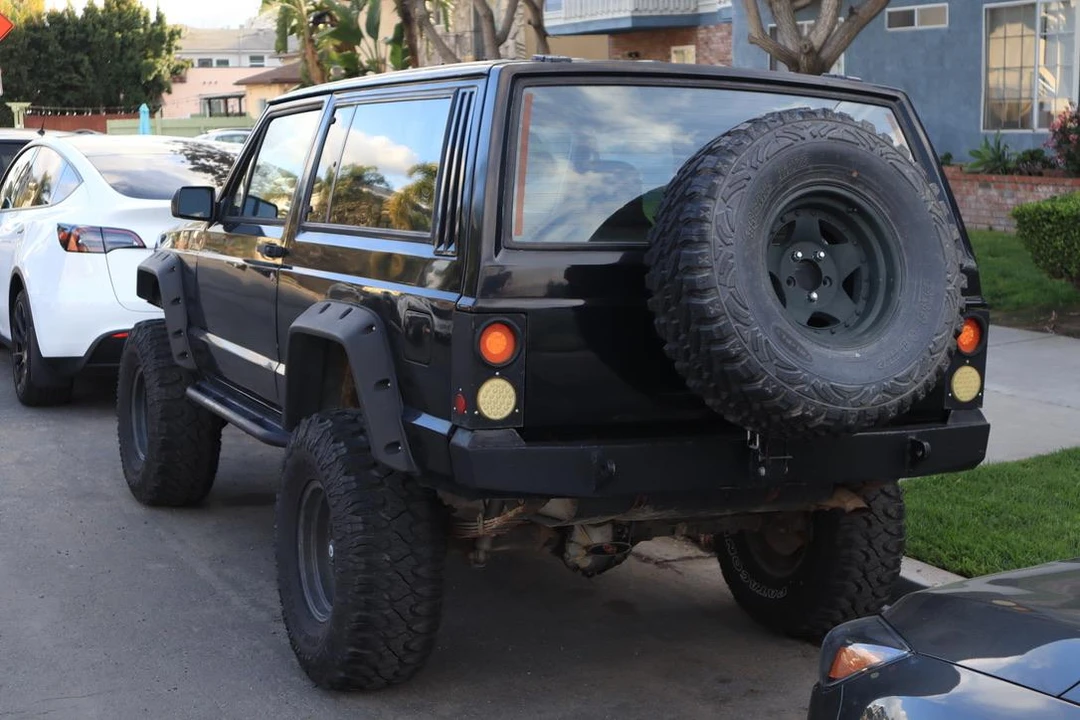 1995 Jeep XJ Cherokee - Image 7 of 8