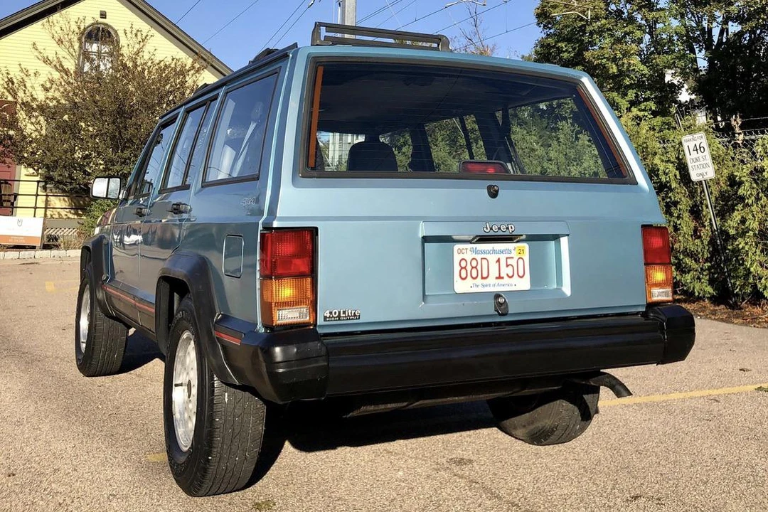 1995 Jeep XJ Cherokee - Image 5 of 31