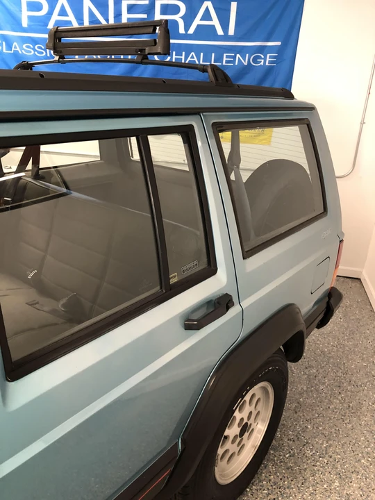 1995 Jeep XJ Cherokee - Image 21 of 31