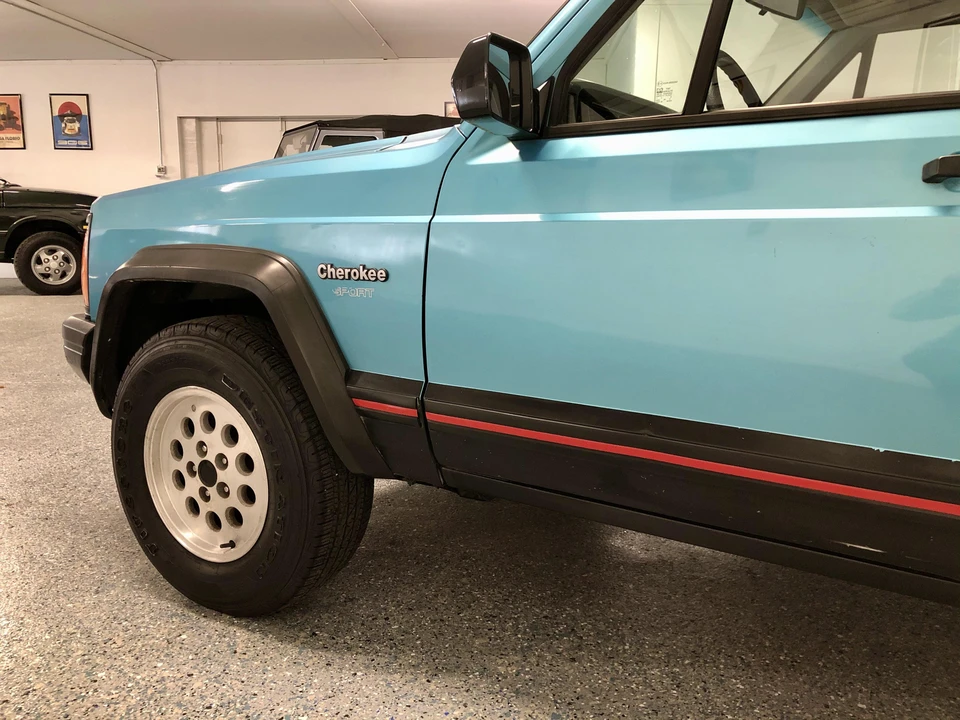 1995 Jeep XJ Cherokee - Image 20 of 31
