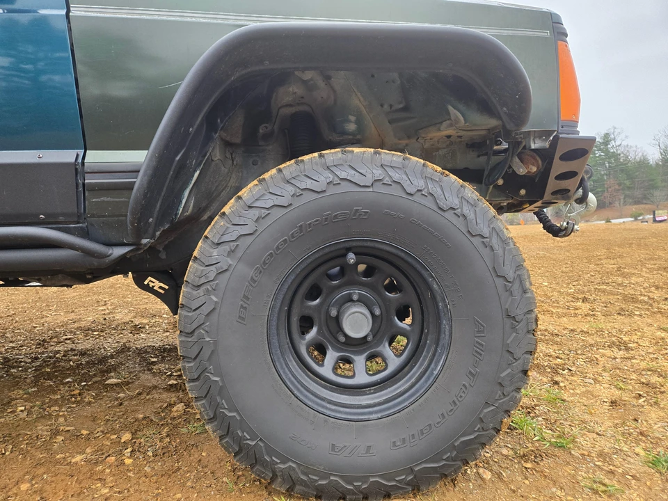 1995 Jeep XJ Cherokee - Image 25 of 31