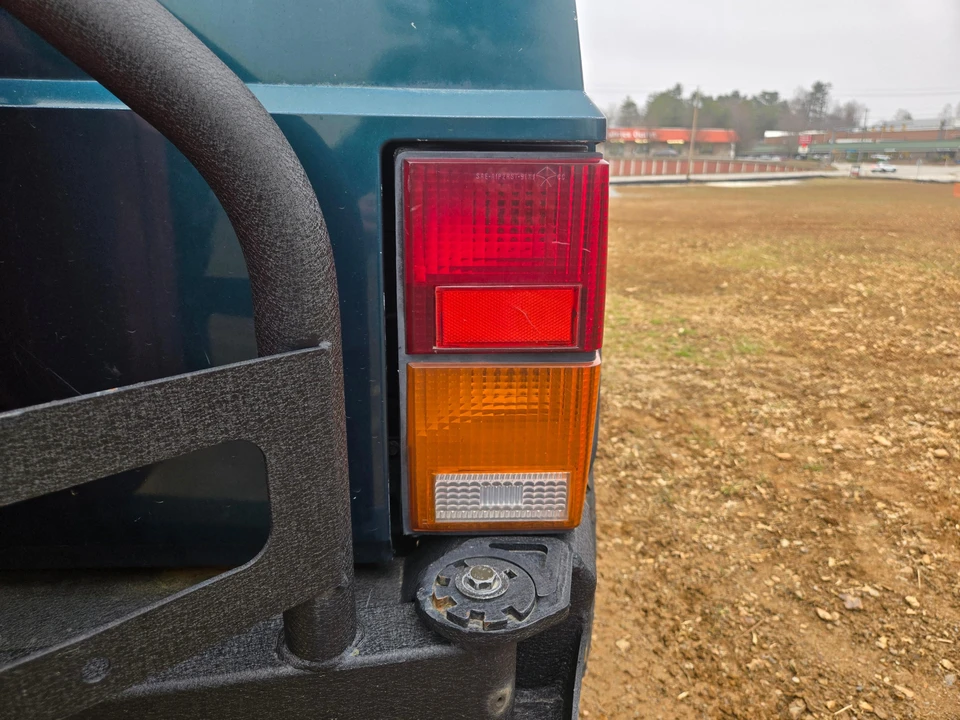 1995 Jeep XJ Cherokee - Image 18 of 31