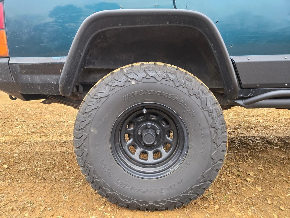 1995 Jeep XJ Cherokee - Image 24 of 31