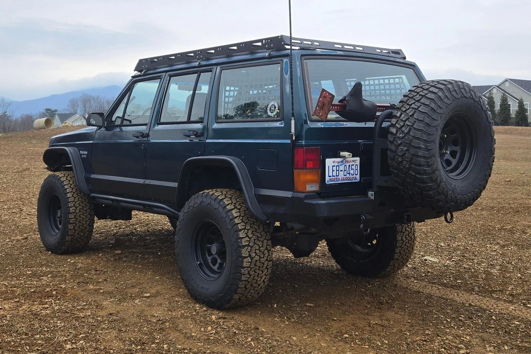 1995 Jeep XJ Cherokee - Image 4 of 31