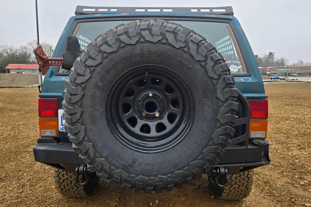 1995 Jeep XJ Cherokee - Image 5 of 31