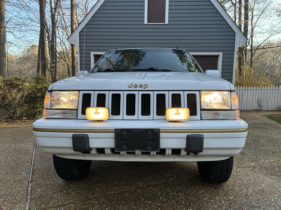 1995 Jeep ZJ Grand Cherokee - Image 2 of 21